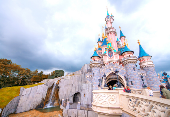 Summer in Paris - Disneyland - Asterix Park